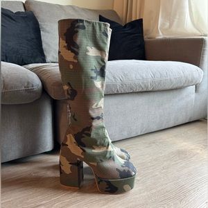 EGO official Camo boots